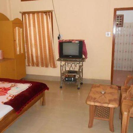 Kaziranga Rhino Guest House Hatikhuli Экстерьер фото